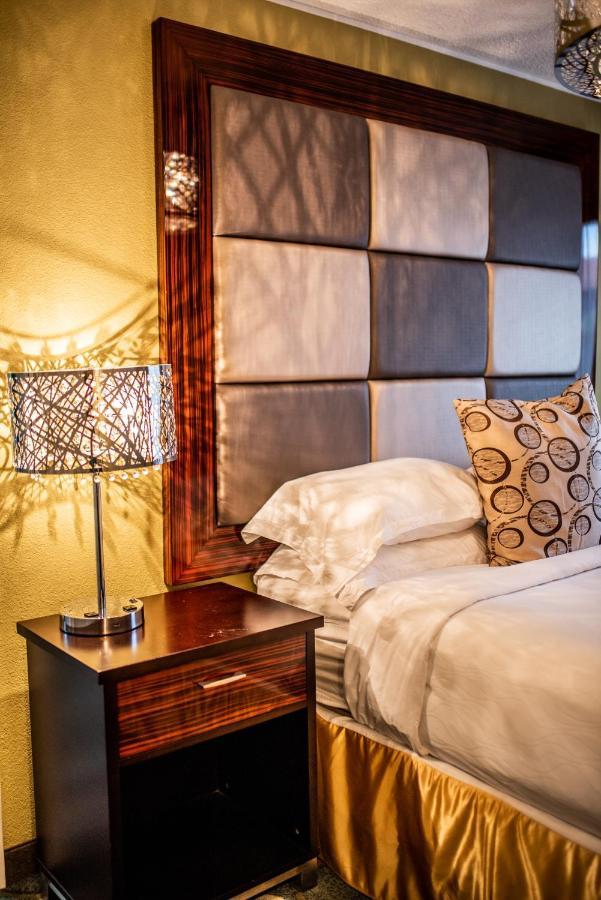 Two-Bedroom Suite,1089488216:JPEG